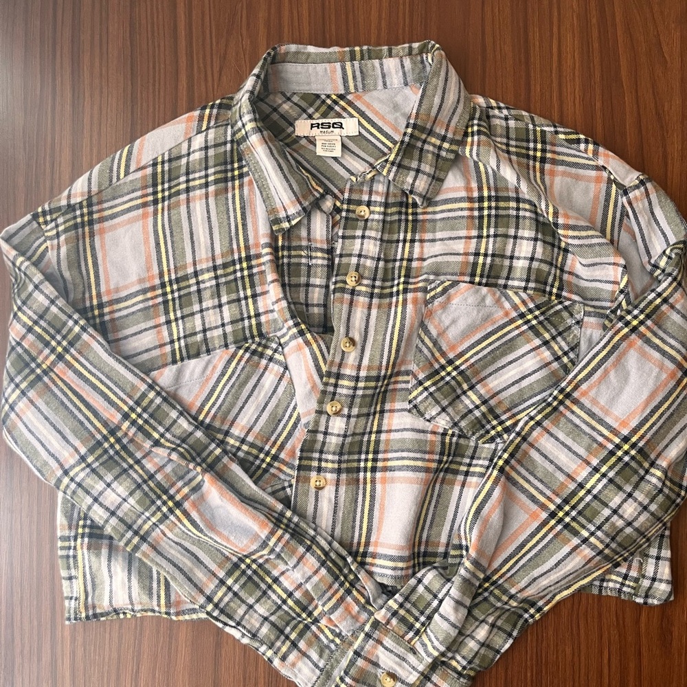RSQ Stripped Blue Crop Flannel Size Medium Women's Button Up Shirt